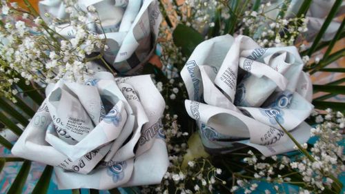 How to donate money for a wedding