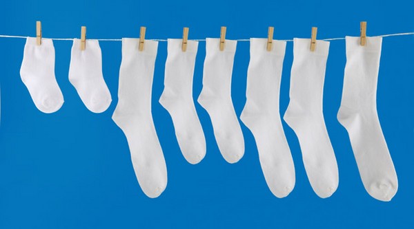 How to whiten white things at home