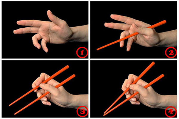 How to hold sticks for sushi