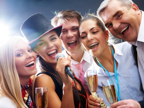 How to entertain friends for the New Year