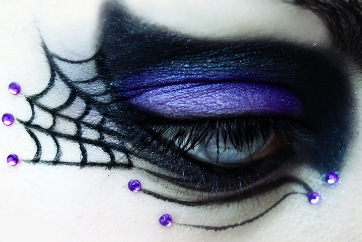 How to create an image of a witch for Halloween
