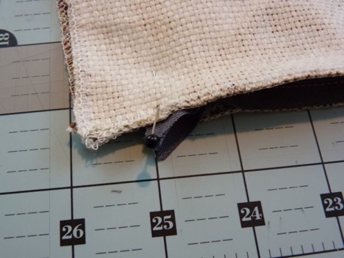 How to sew a cover on a decorative pillow with your own hands - step by step video