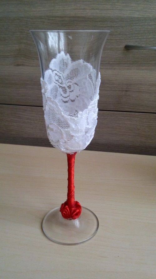 Wedding glasses decoration