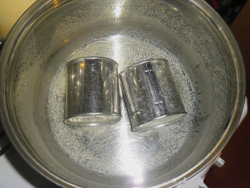 How to cook condensed milk in a can?