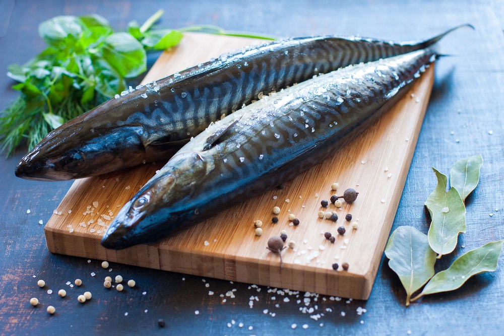 How to pick up mackerel?