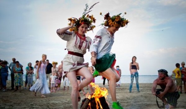 What is the number of Ivan Kupala in 2016? What fortune-telling, rituals, traditions are associated with the holiday? What to do on Ivan Kupala, congratulations