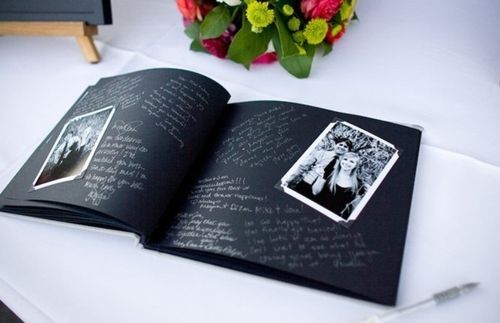 The book of wishes for the wedding with their own hands