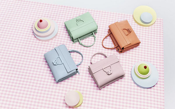 Coccinelle candy bags for a boring spring: the Candy Pop line