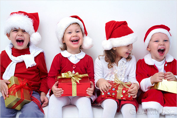 Contests for the New Year 2017 Rooster: games and entertainment for the family, big company, corporate, kindergarten and school