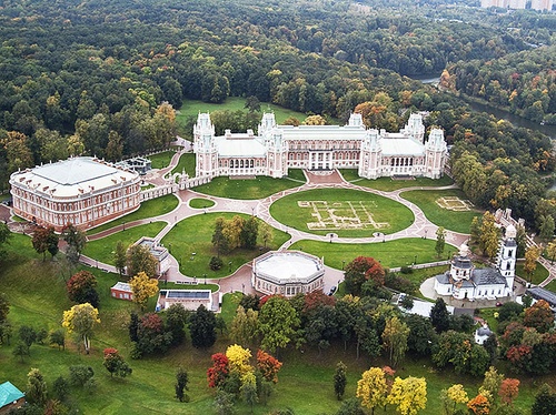 TOP-7 of the most beautiful places in Moscow for walks and photo shoots