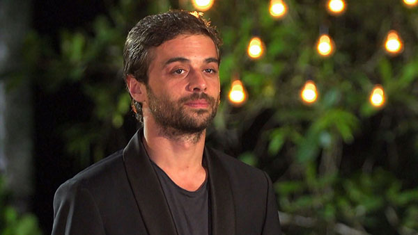 Who wins the show Bachelor 5