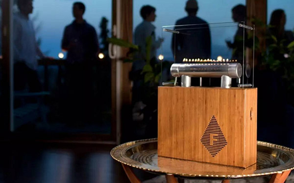 Fire magic: column-fireplace Fireside Audiobox