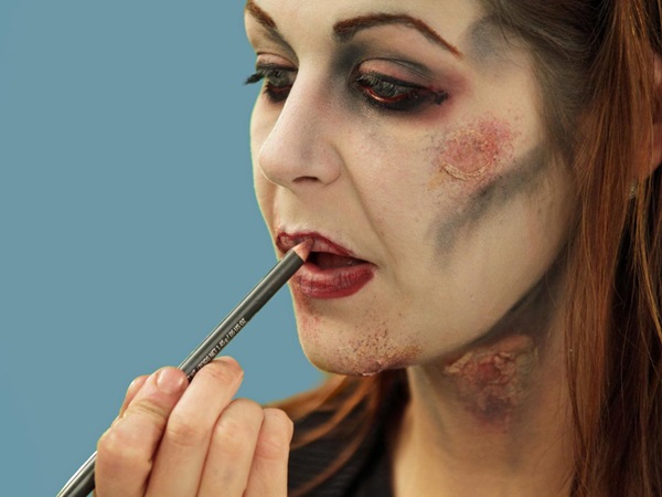 Scary makeup for Halloween with your own hands for girls and girls