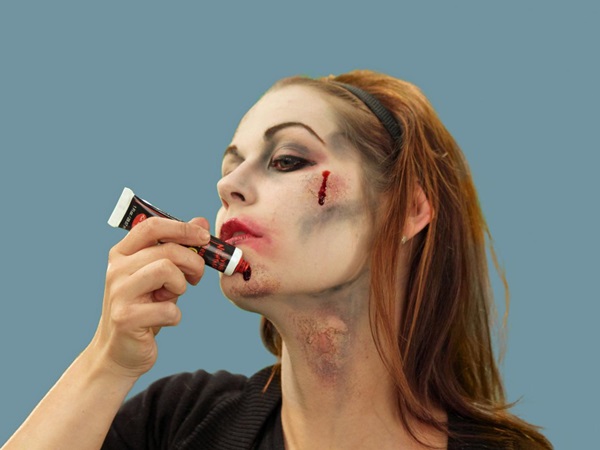 Scary makeup for Halloween with your own hands for girls and girls