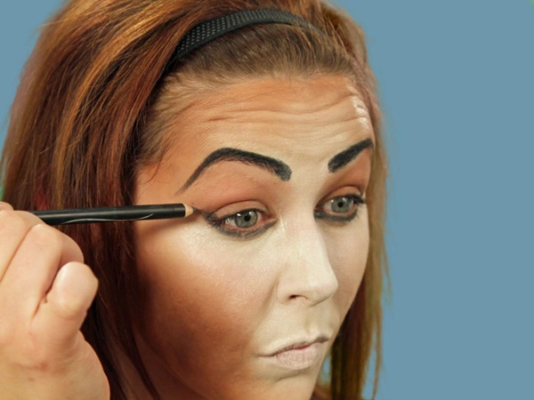 Scary makeup for Halloween with your own hands for girls and girls