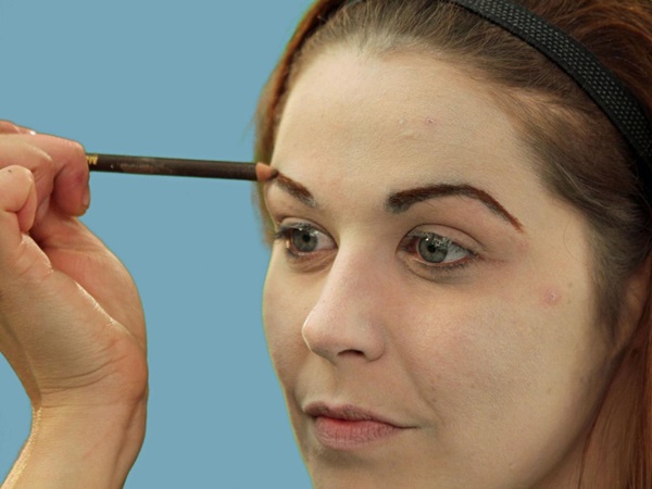 Scary makeup for Halloween with your own hands for girls and girls