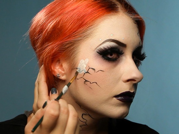 Scary makeup for Halloween with your own hands for girls and girls
