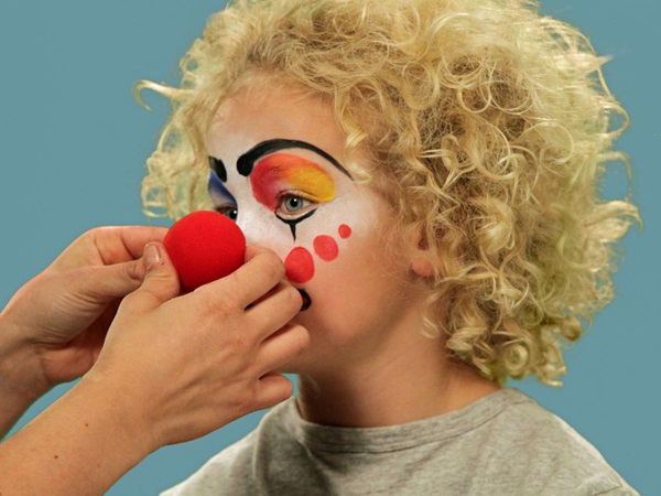 Scary makeup for Halloween with your own hands for girls and girls
