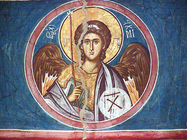 Prayer to Archangel Michael, who gives strong protection