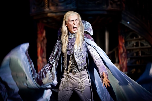 Musicals about vampires that are worth seeing. The Legendary Vampire Ball