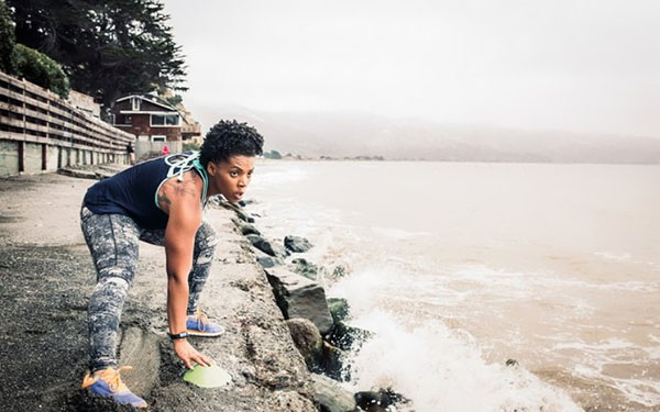 On the guard of health: smart bracelet LVL from BSX Athletics