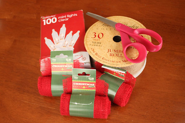 New Year's decorations with their own hands for the house - from paper and materials, master classes with photos and videos