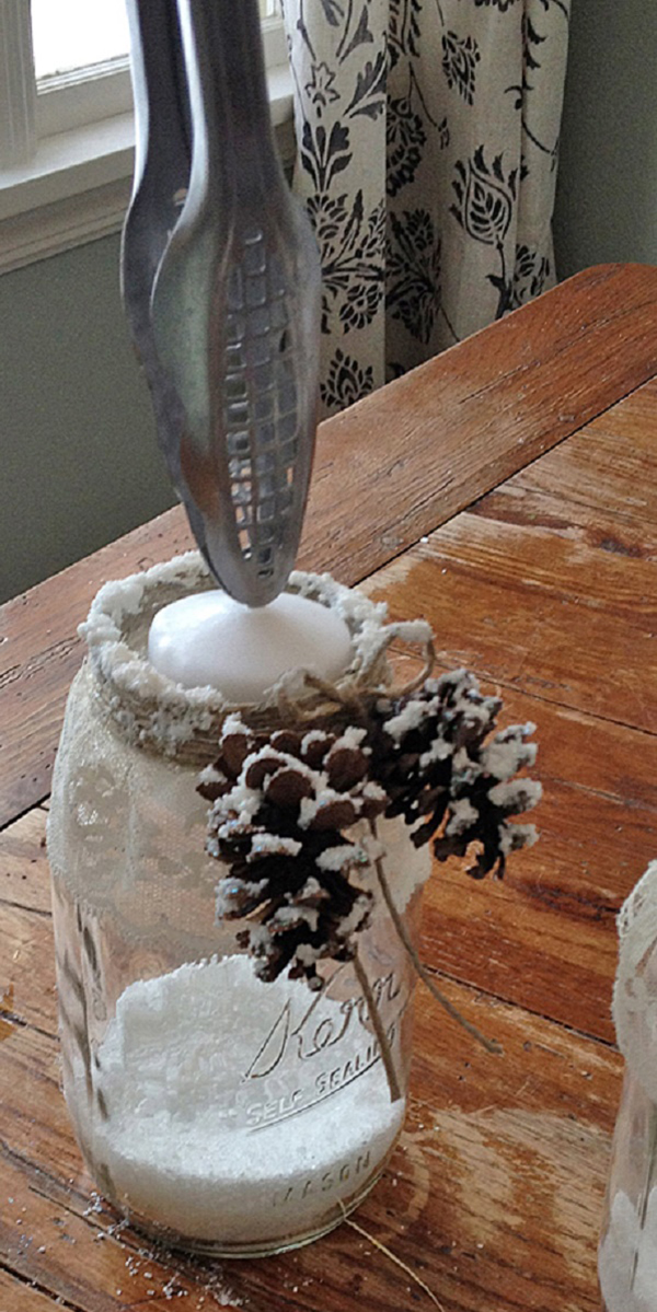 New Year's decorations with their own hands for the house - from paper and materials, master classes with photos and videos