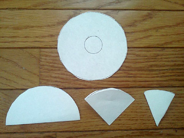 New Year's decorations with their own hands for the house - from paper and materials, master classes with photos and videos