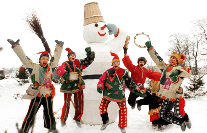 Songs on Pancake Day: texts of Russian folk oil songs