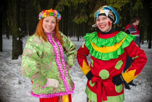 Songs on Pancake Day: texts of Russian folk oil songs