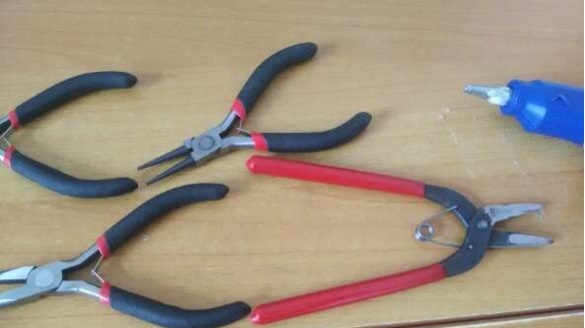 wire and wire cutters