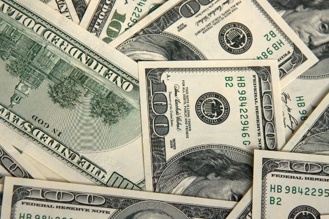 Counterfeit money: how to recognize a fake?