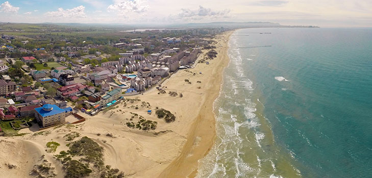 Weather and water temperature in Anapa in August 2017
