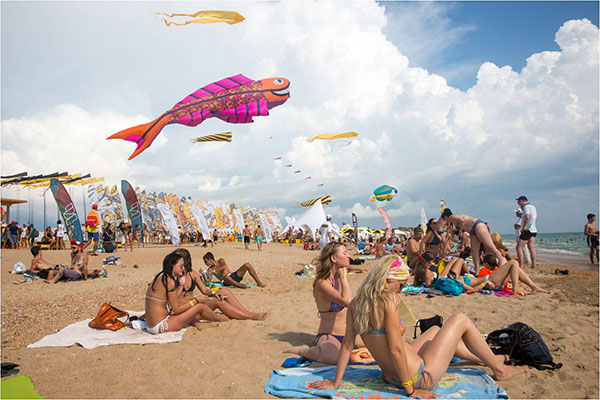 Weather and water temperature in Anapa in August 2017