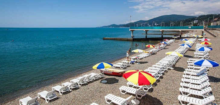 What weather is expected in Sochi in August 2016, according to the forecasts of the hydrometeorological center and according to the reviews of tourists, the temperature of water and air in Sochi in August What weather is expected in Sochi in August 2016, according to the forecasts of the hydrometeorological center and according to the reviews of tourists, the temperature of water and air in Sochi in August