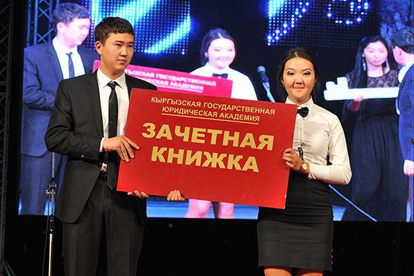 Dedication to students: scripts, competitions, song-alterations