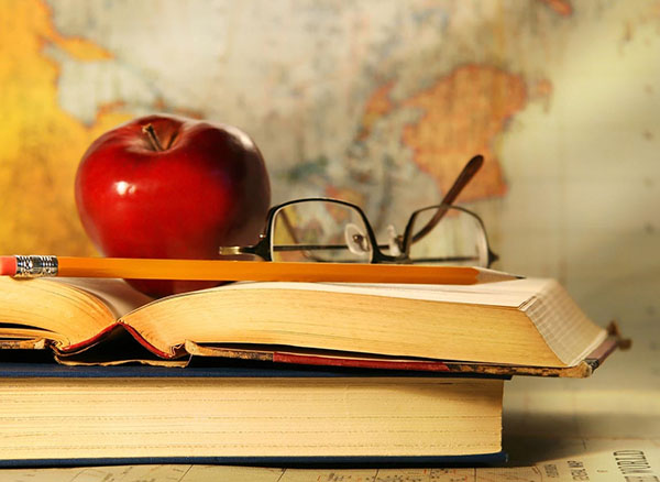 Congratulations on September 1, 2017 to students and students