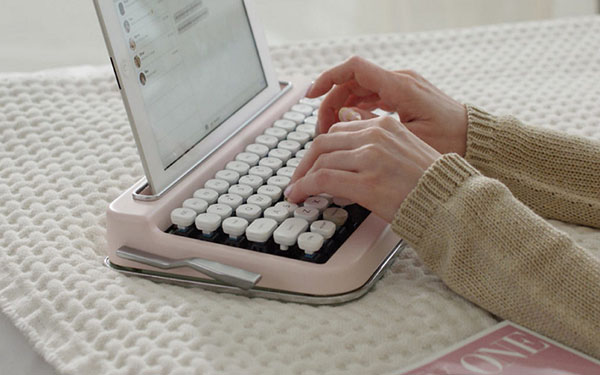 Working with pleasure: the Penna pocket keyboard from Elretron