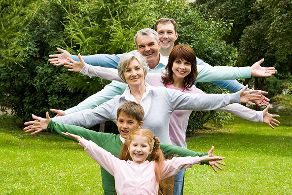 Different signs of the zodiac in family life: Who is a family man by the stars