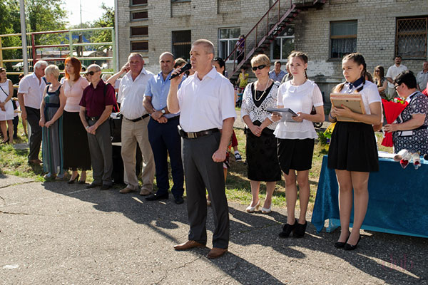 Texts of the solemn speech on the school line September 1