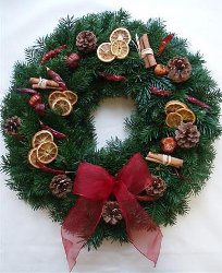 Christmas wreath with own hands Christmas wreath with own hands