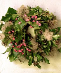 Christmas wreath with own hands Christmas wreath with own hands