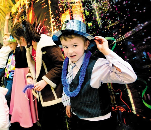 Scenarios for New Year's Eve party in kindergarten and school: rules for compiling