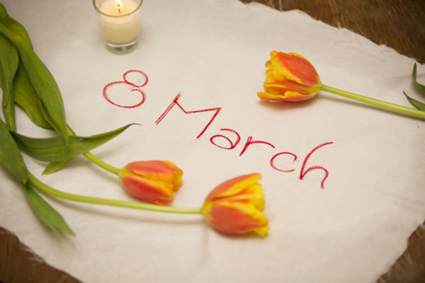 Funny scenes on March 8