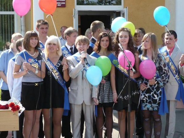 The most ridiculous scenes on the prom