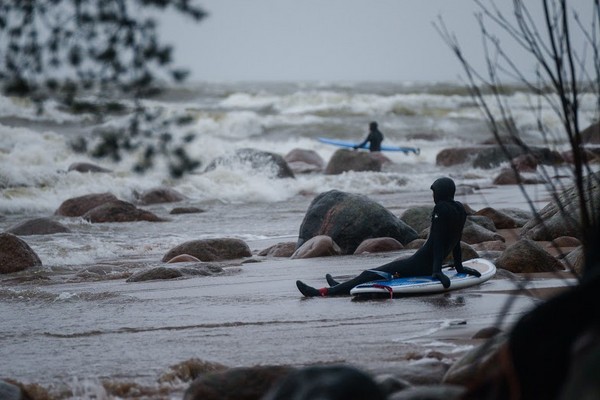 Surfing: the freedom to be yourself