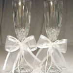 Decoration of wedding glasses Decoration of wedding glasses