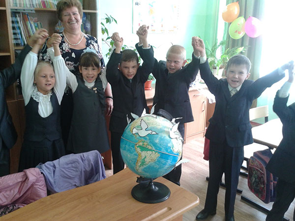 Peace lesson on Knowledge Day September 1, 2017