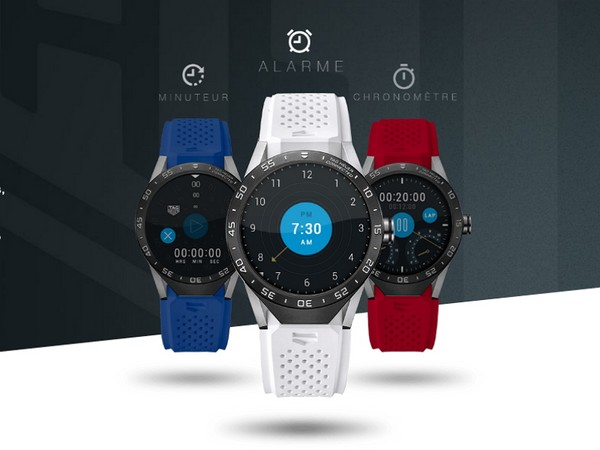 In the spirit of the times: a smart clock Connected by TAG Heuer