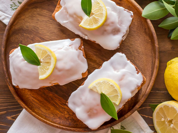 Delicious gifts for friends and family: TOP-3 topical ideas